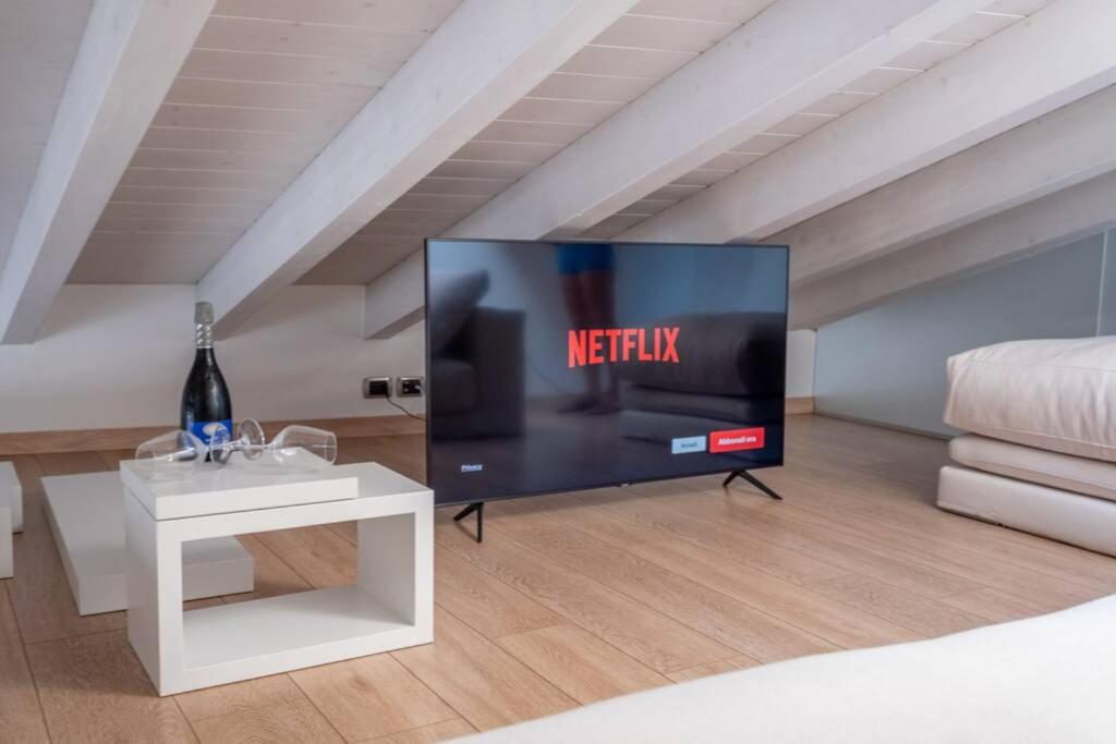 Happy Guest Apartments - Lake & Style