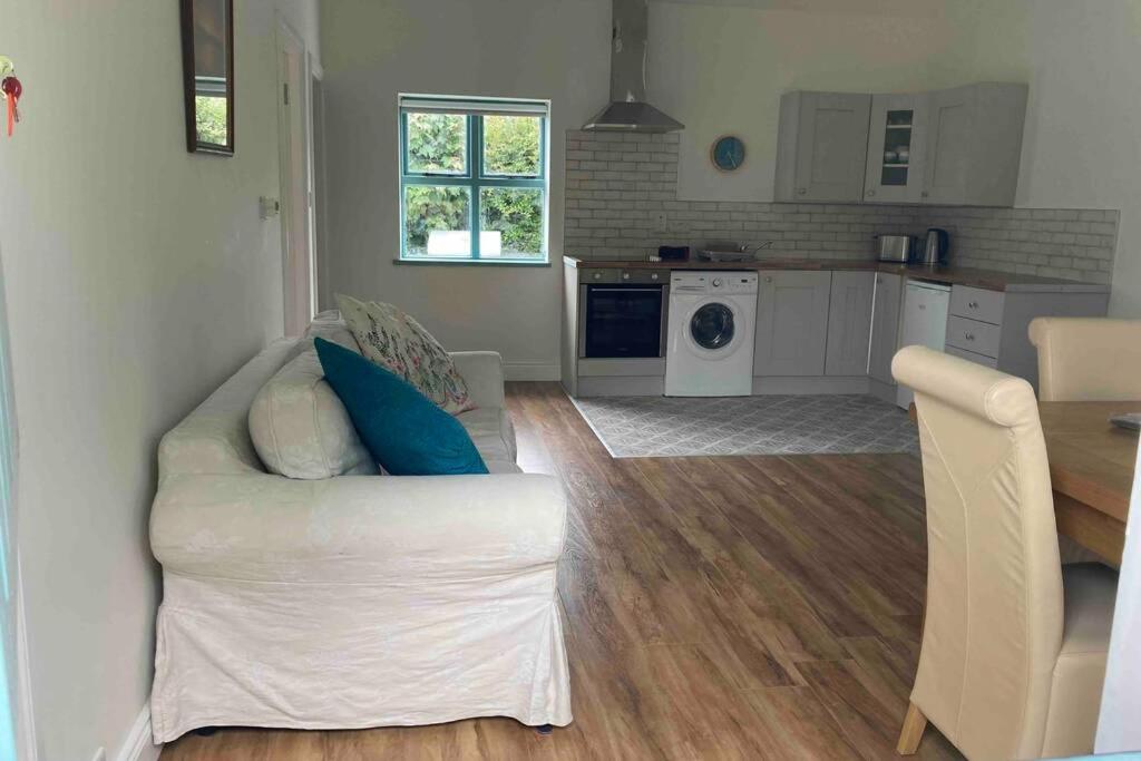 DUNGARVAN,beautiful cottage near Comeragh Mountains