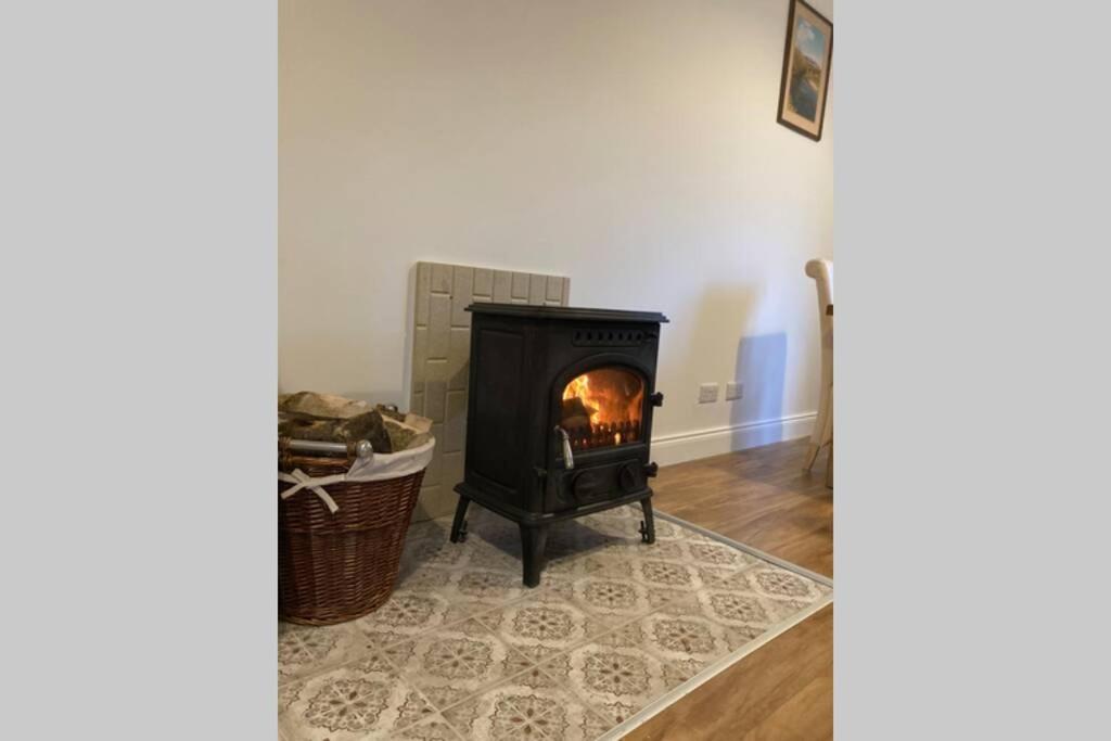 DUNGARVAN,beautiful cottage near Comeragh Mountains