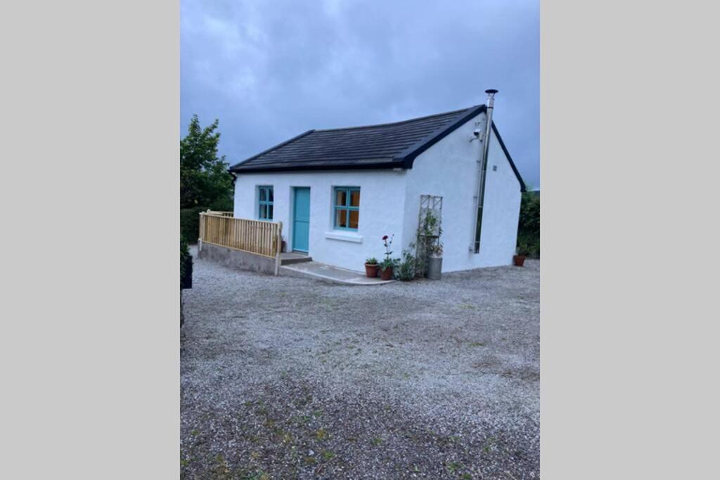 DUNGARVAN,beautiful cottage near Comeragh Mountains