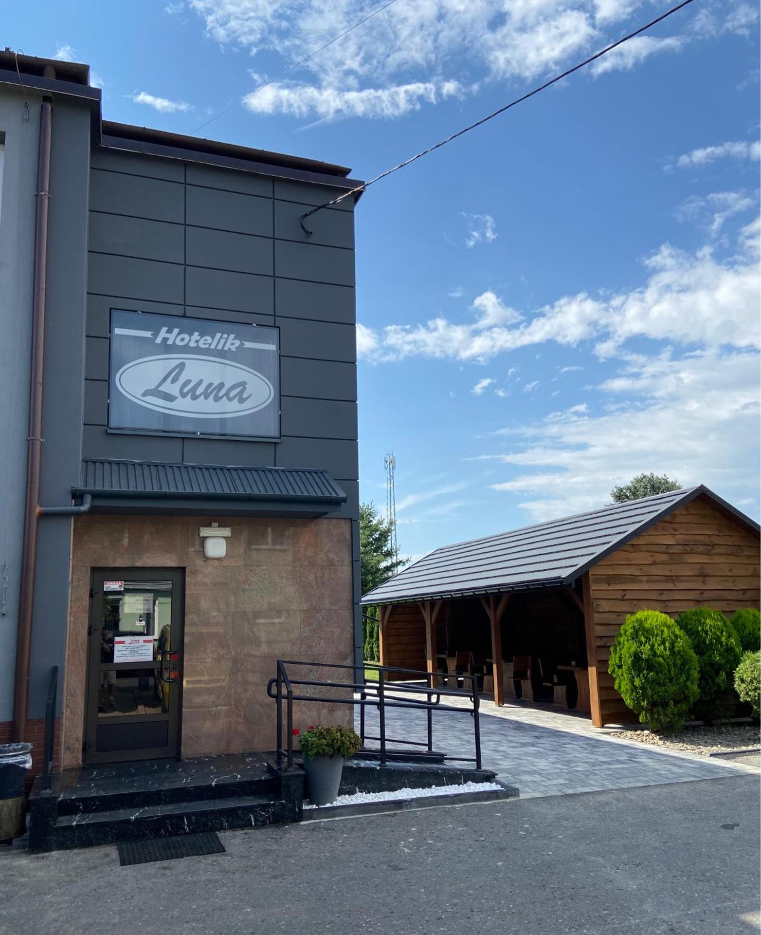 Luna Noclegi i Zakwaterowanie