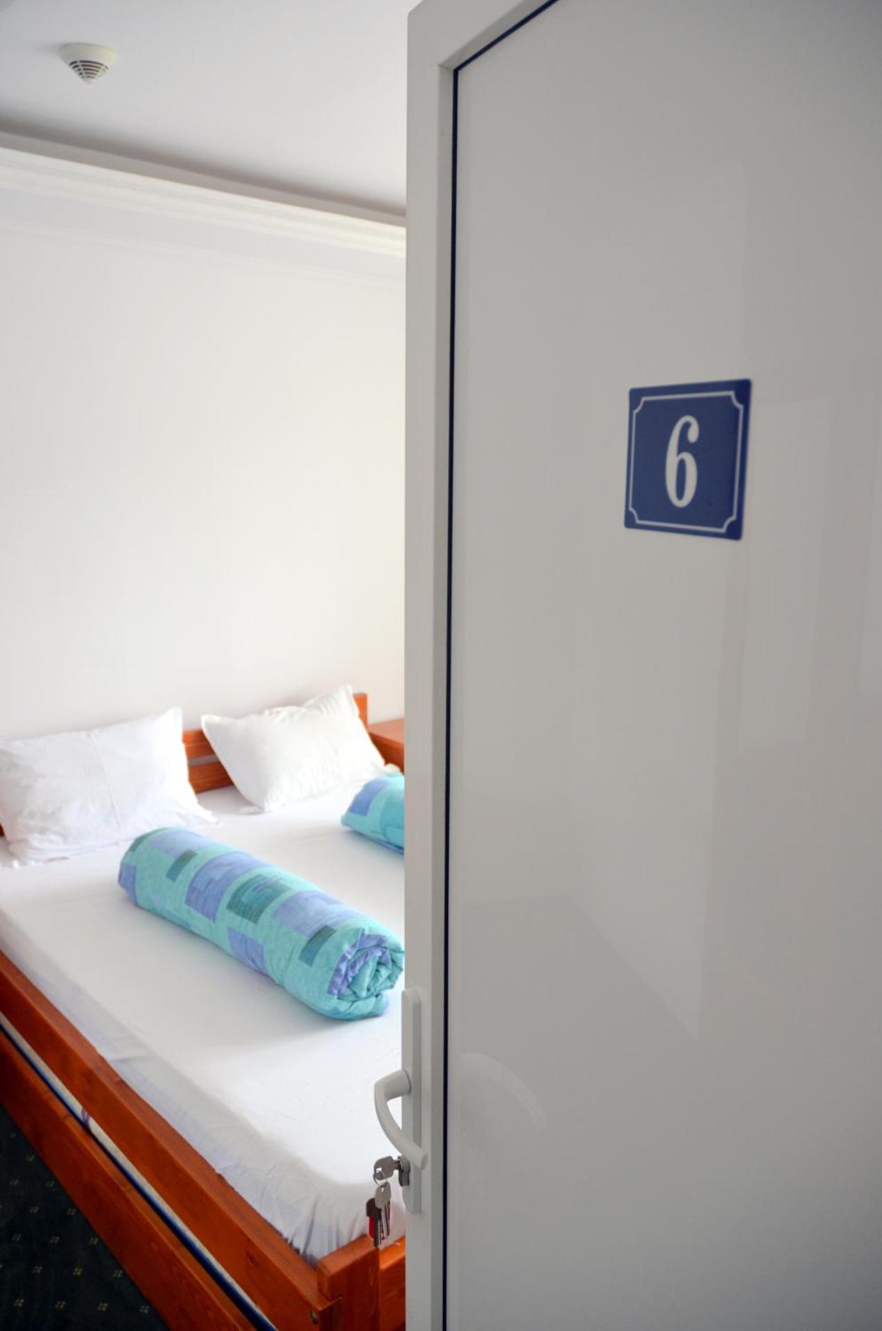 Family Room with Shower