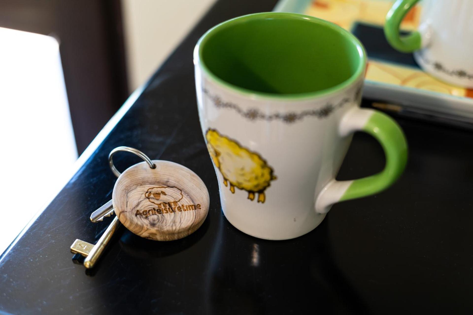 Logo/Certificate/Sign