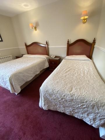 Monaghans Harbour Hotel