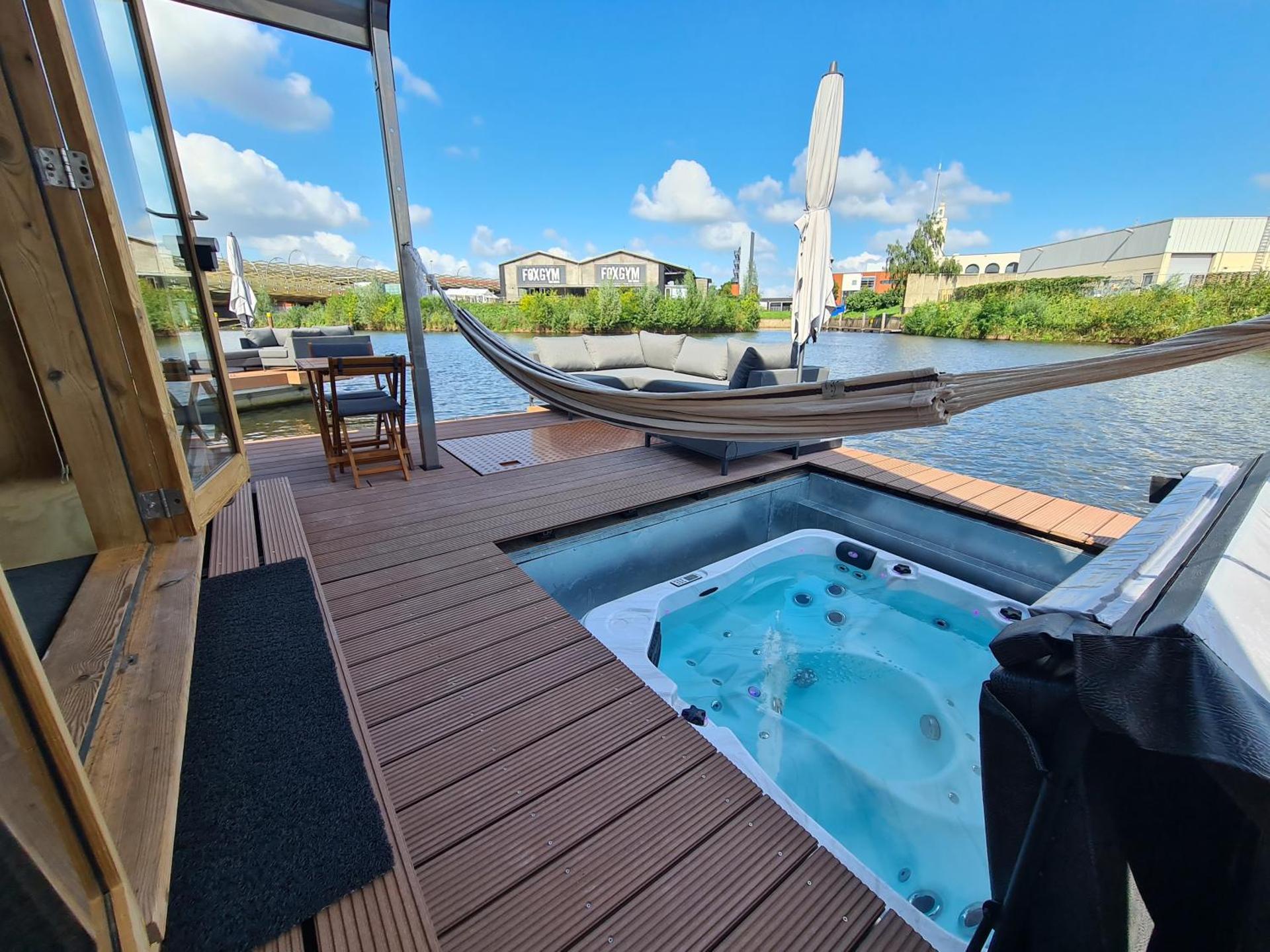 Wikkelboats @ Tramkade Den Bosch