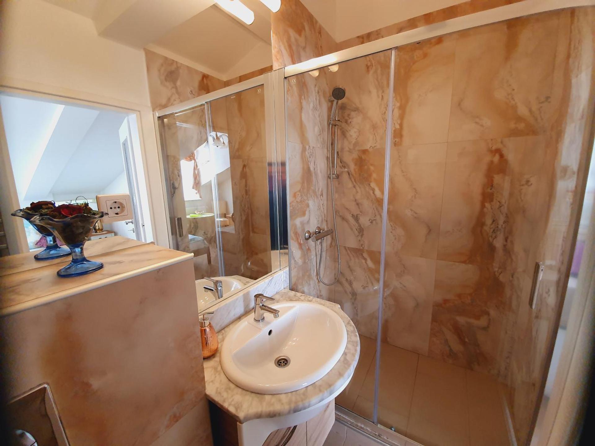 Karmelita Boutique Apartman