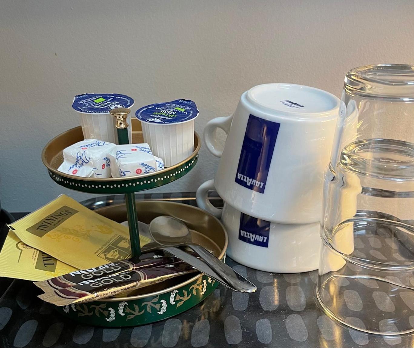 Coffee/tea facilities