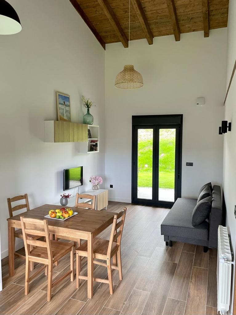 APARTAMENTOS LOS MANZANOS