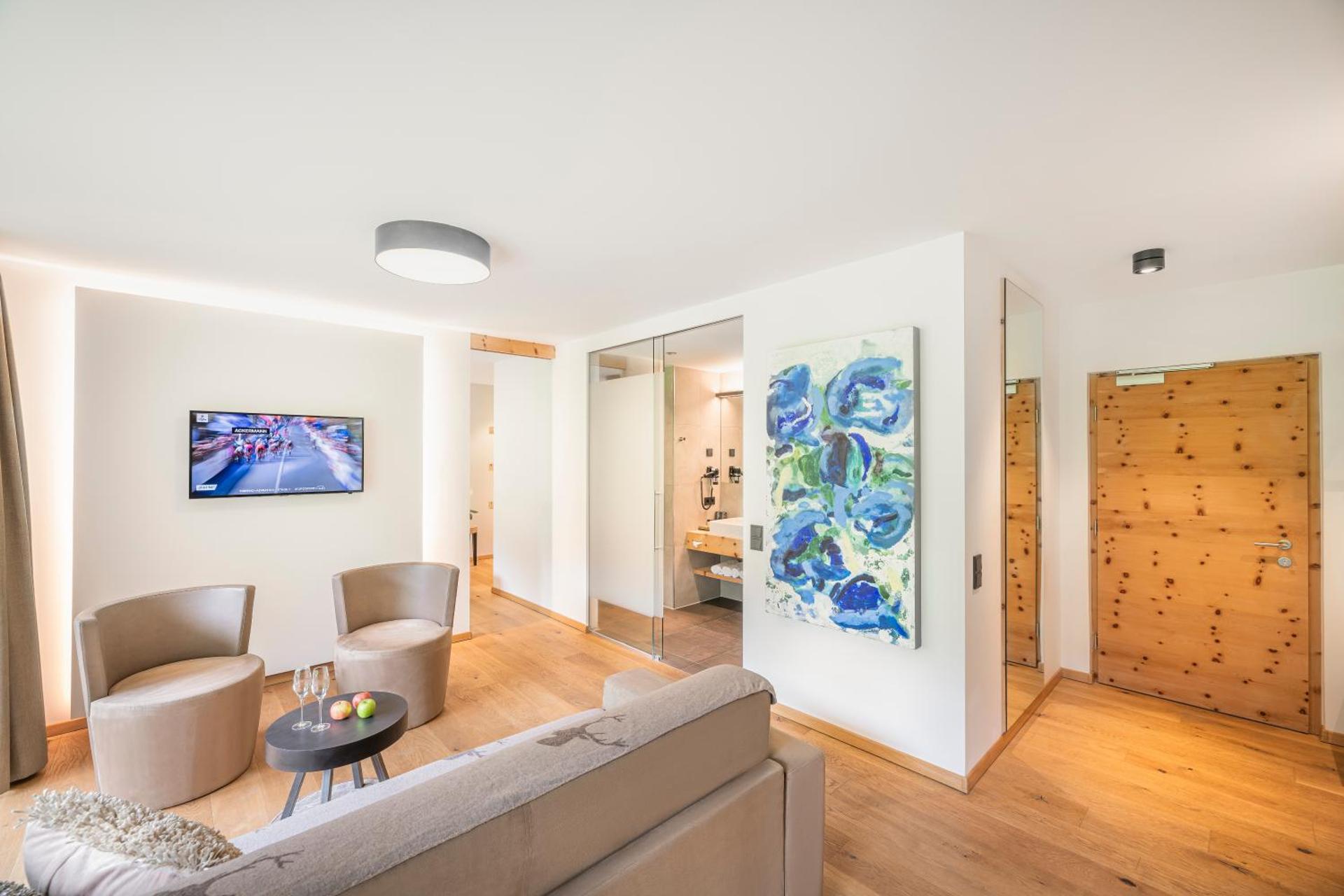 Photo of the whole room