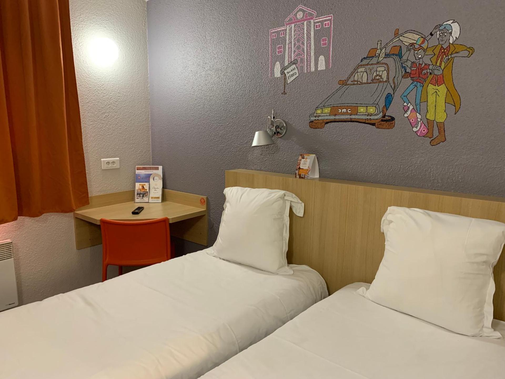 Photo of the whole room