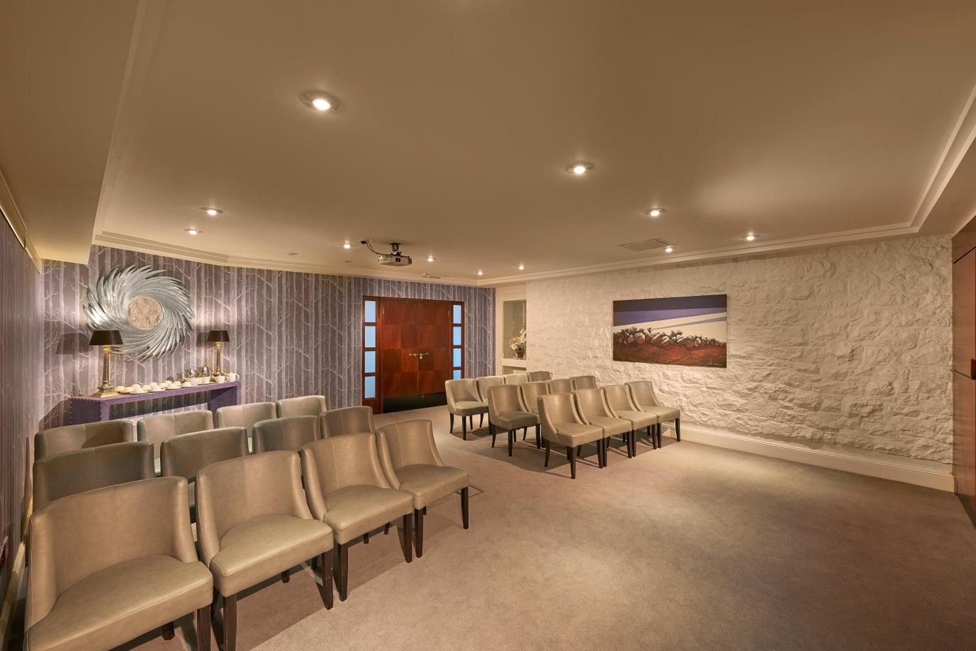 Meeting/conference room