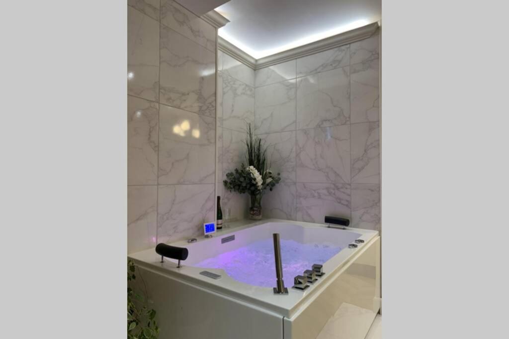 Spa and wellness centre/facilities