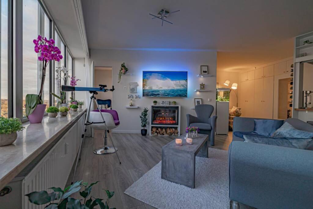 Traumblick! Mitten im Wasser u. doch ganz oben:)