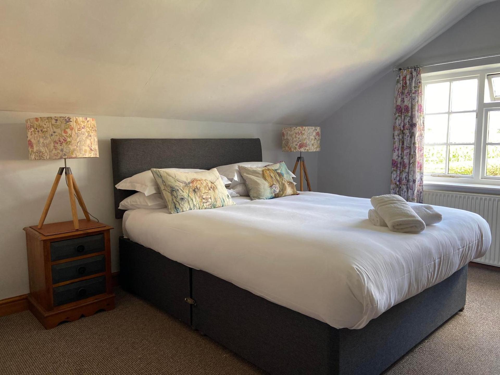 Three Horseshoes Inn