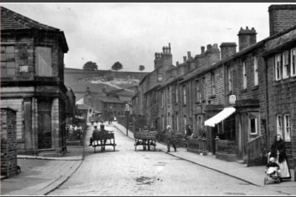 Steamy Cottage a cosy couples cottage & steam room