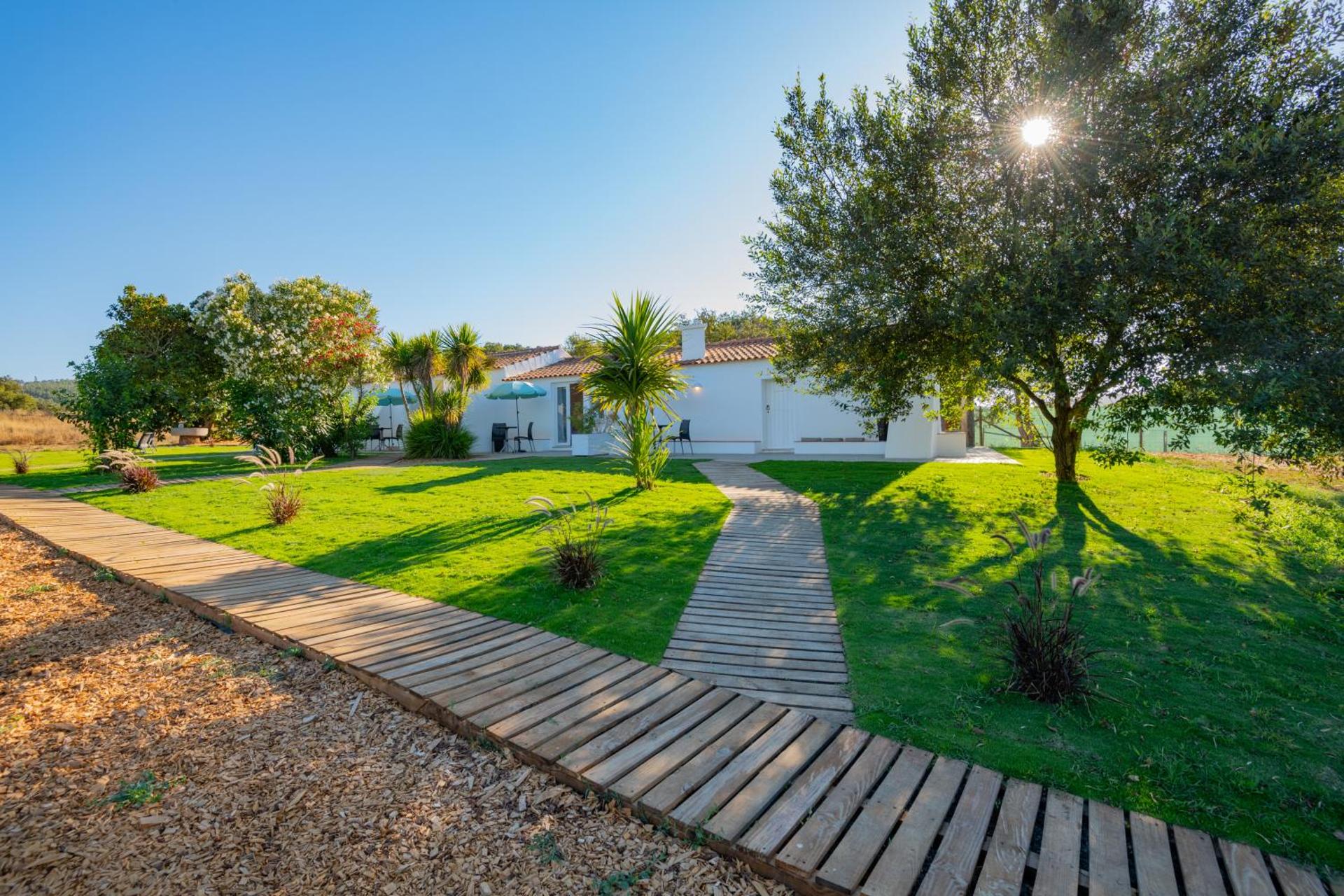 Casas Da Bica - Turismo Espaço Rural