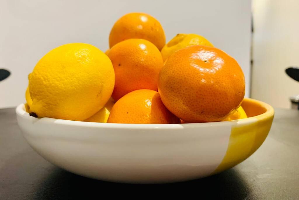 The Nook - A stylish apartment with garden, near the beach