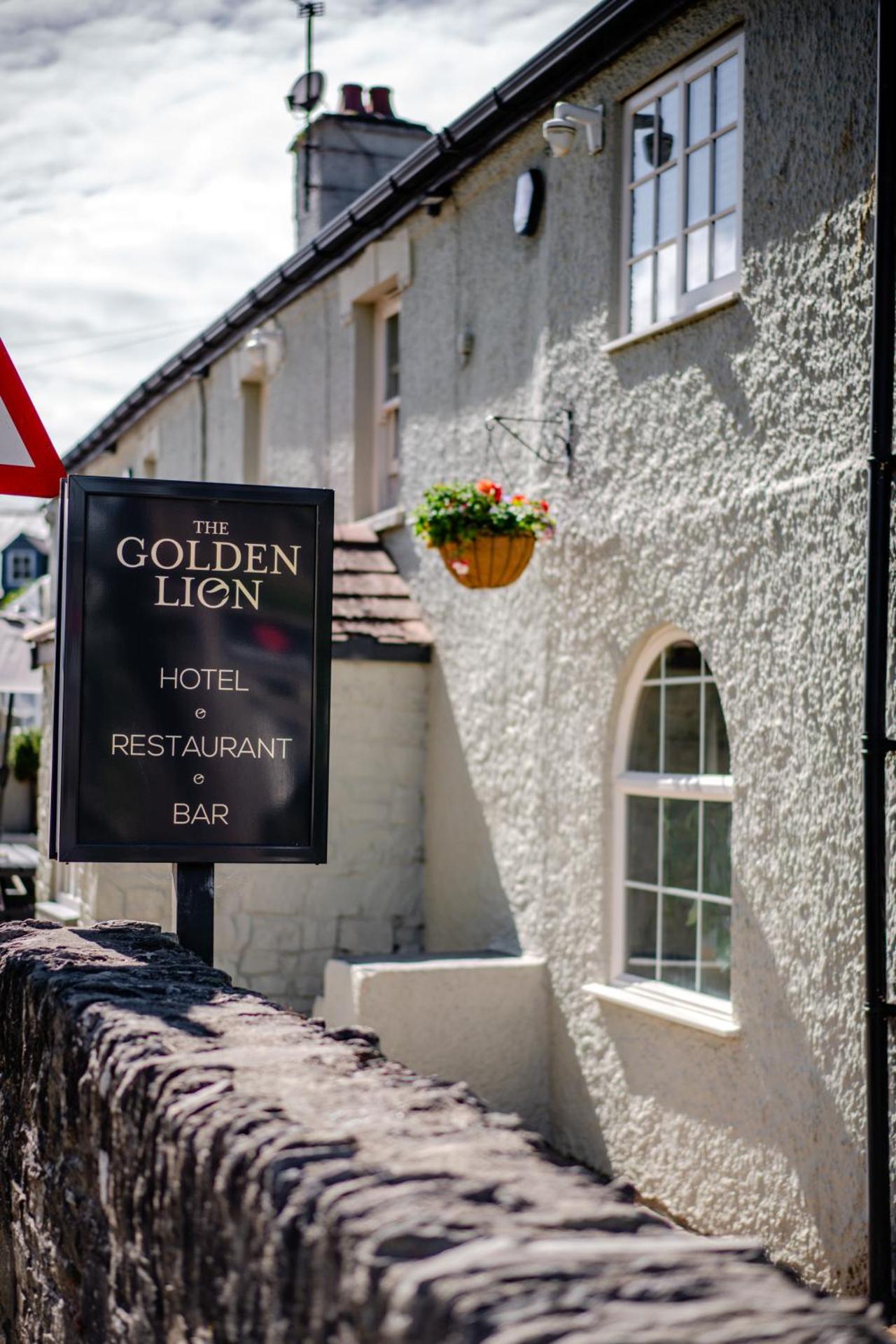 The Golden Lion, Newport, PEMBROKESHIRE