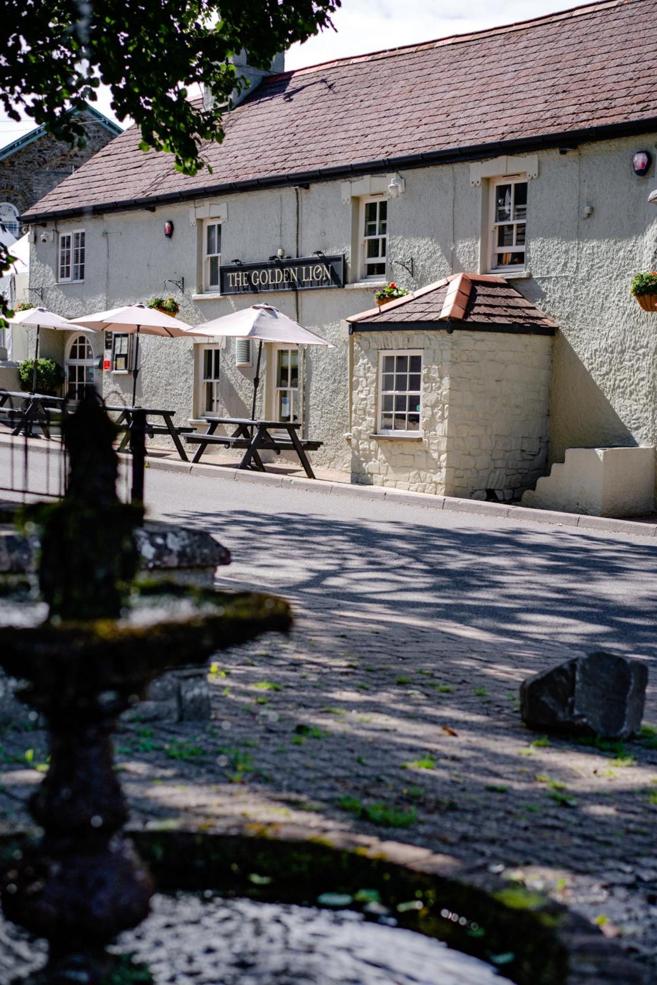 The Golden Lion, Newport, PEMBROKESHIRE