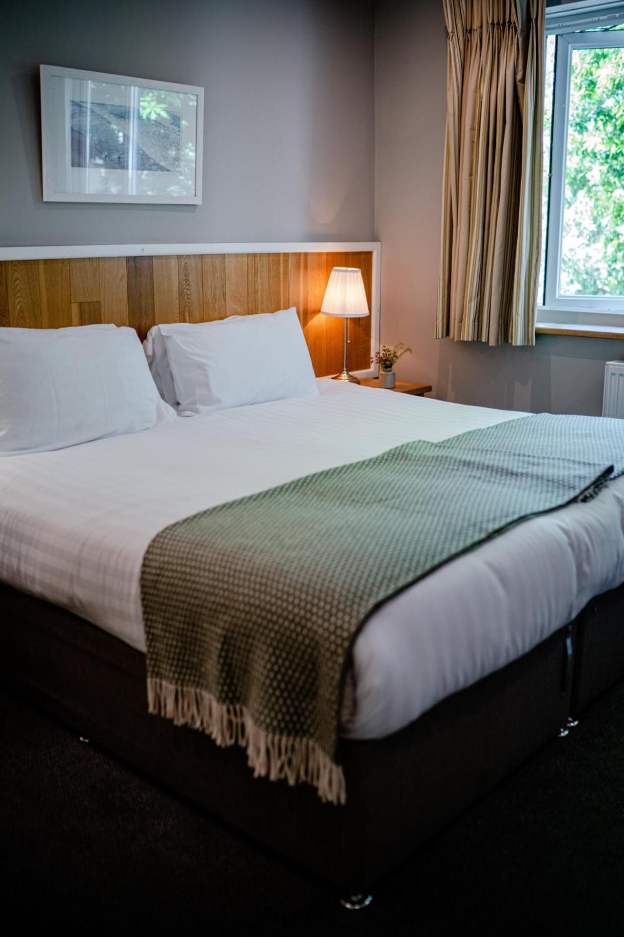 The Golden Lion, Newport, PEMBROKESHIRE