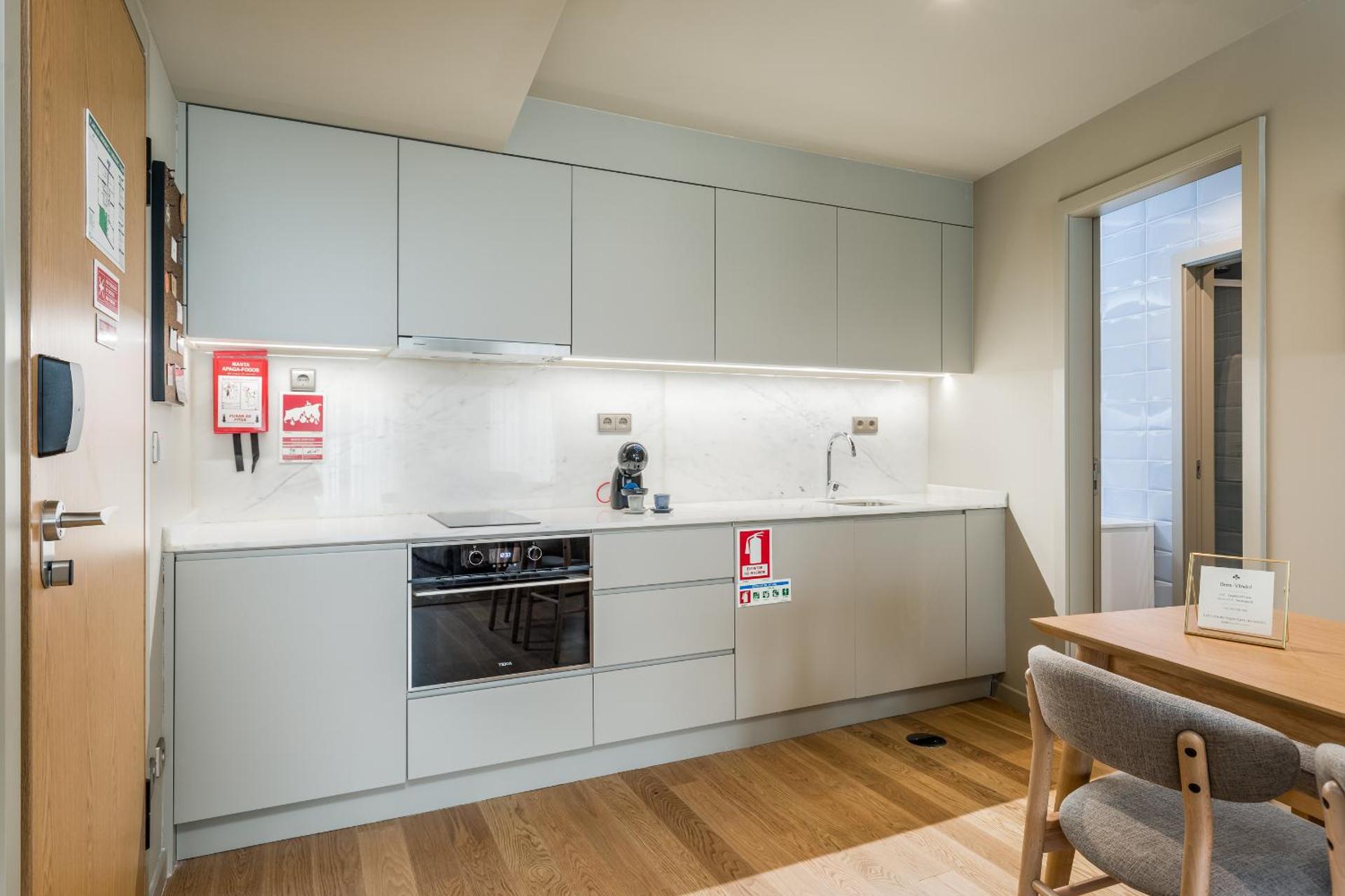 Kitchen or kitchenette