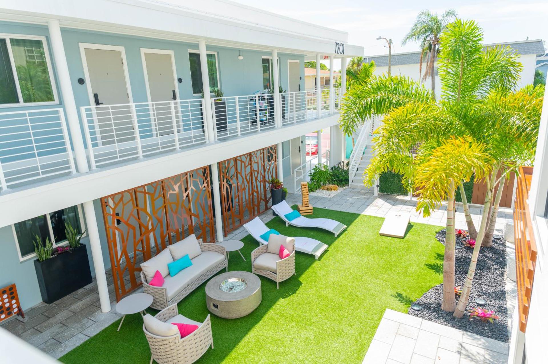 Inner courtyard view