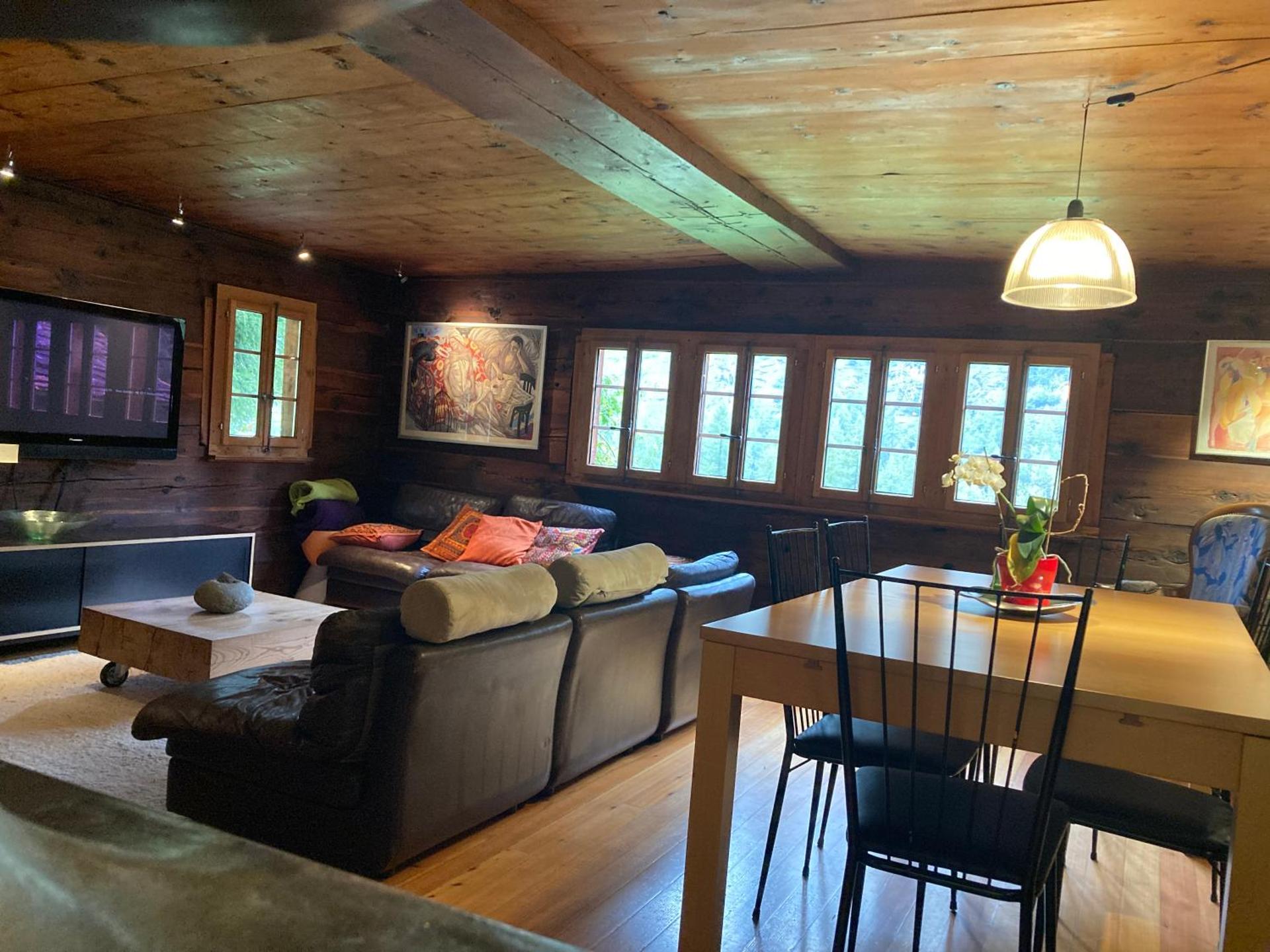 Chalet historique de haut standing