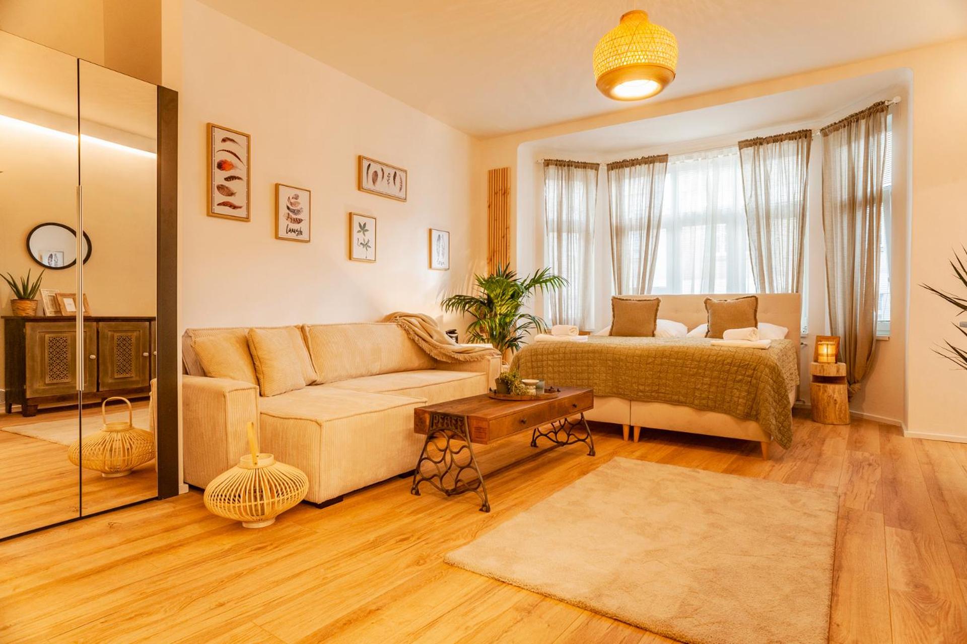 Deluxe Double Studio