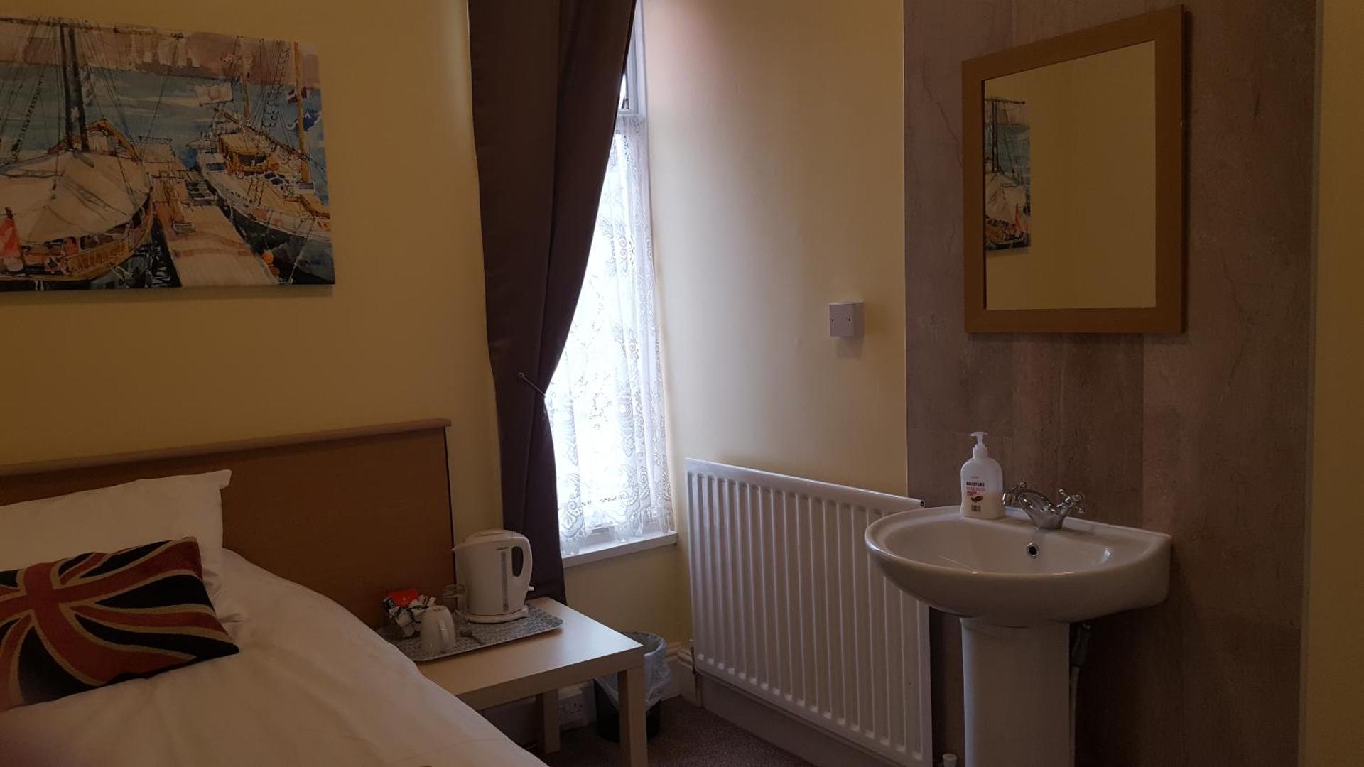 Coffee/tea facilities