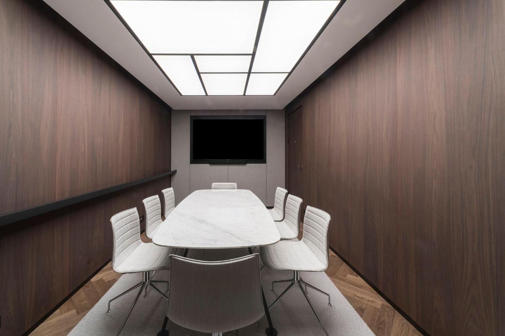 Meeting/conference room