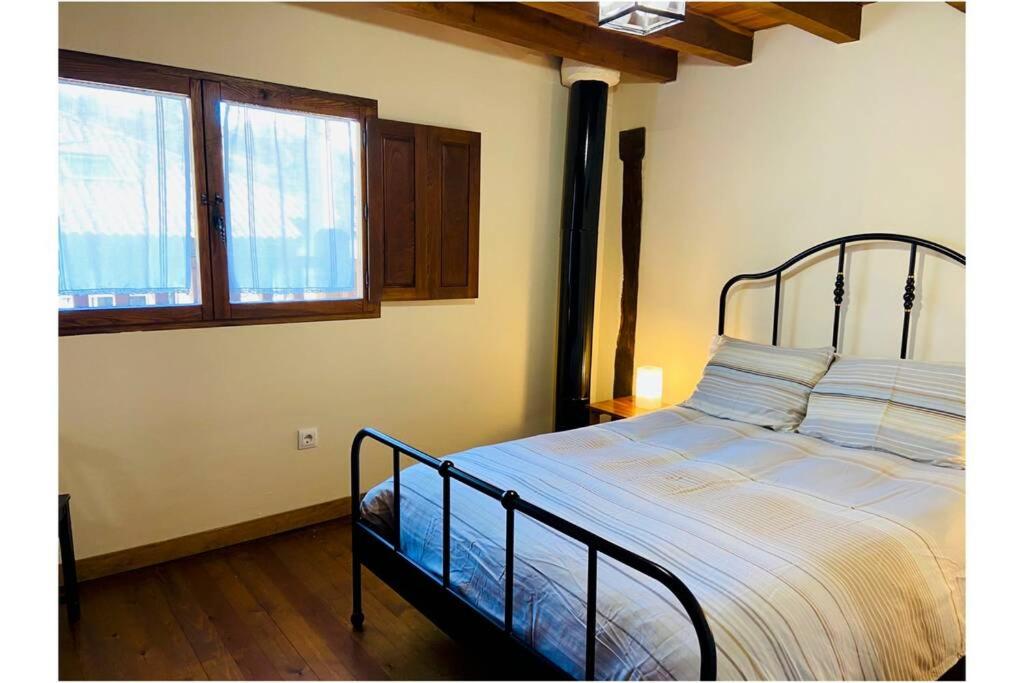 AIRE DE MONTAÑA - ESTUPENDAS VISTAS A LOS PICOS