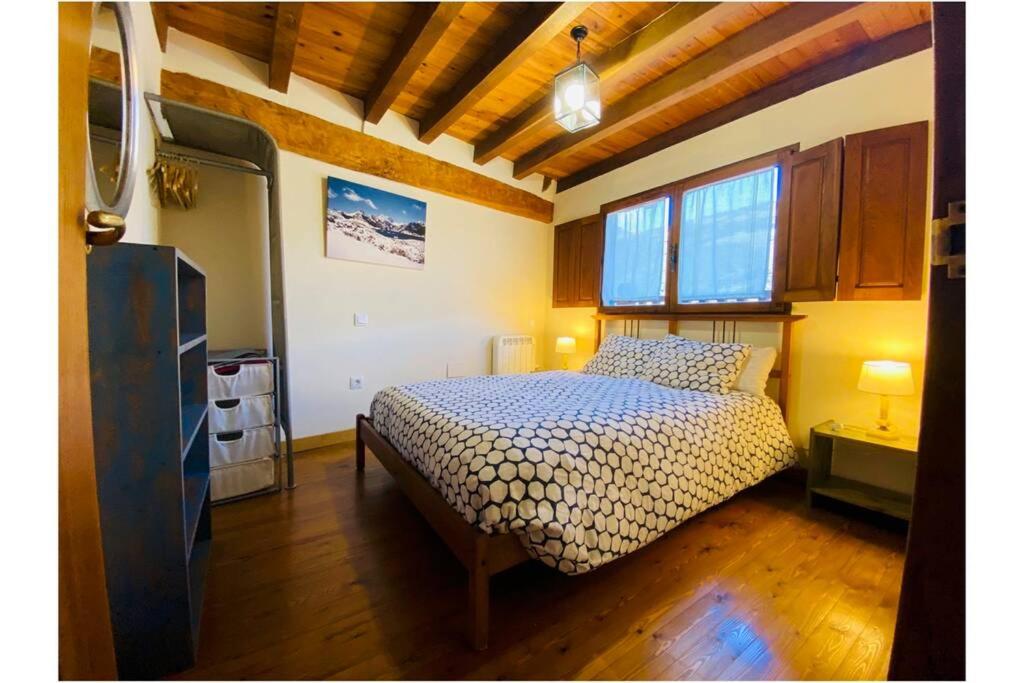 AIRE DE MONTAÑA - ESTUPENDAS VISTAS A LOS PICOS