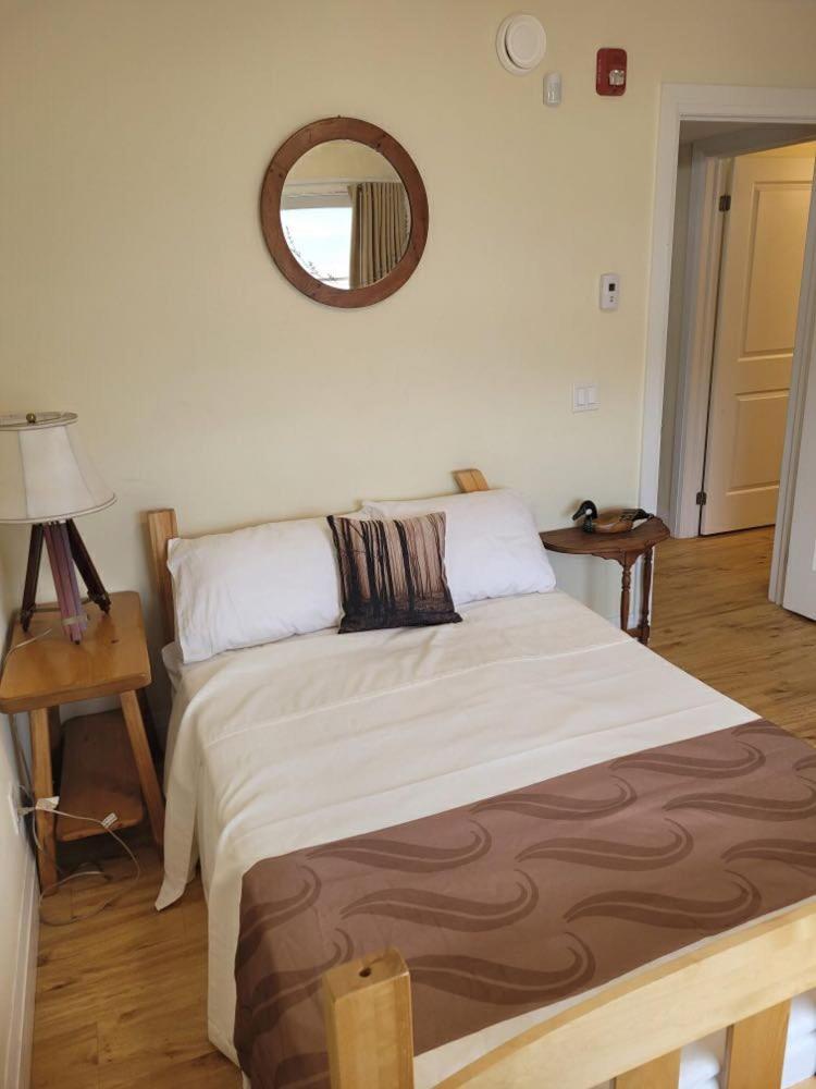 Muskoka Lakes Hotel and Resorts