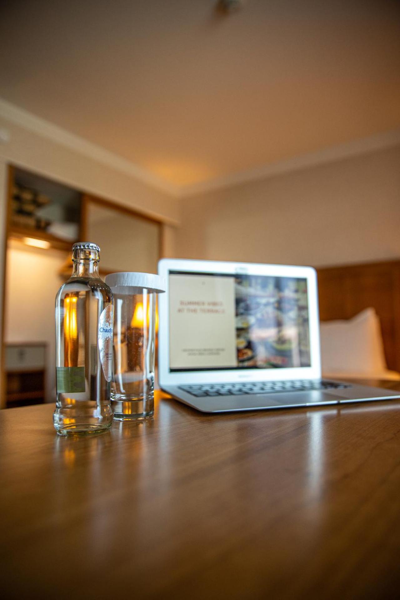 Executive King Room with Park View