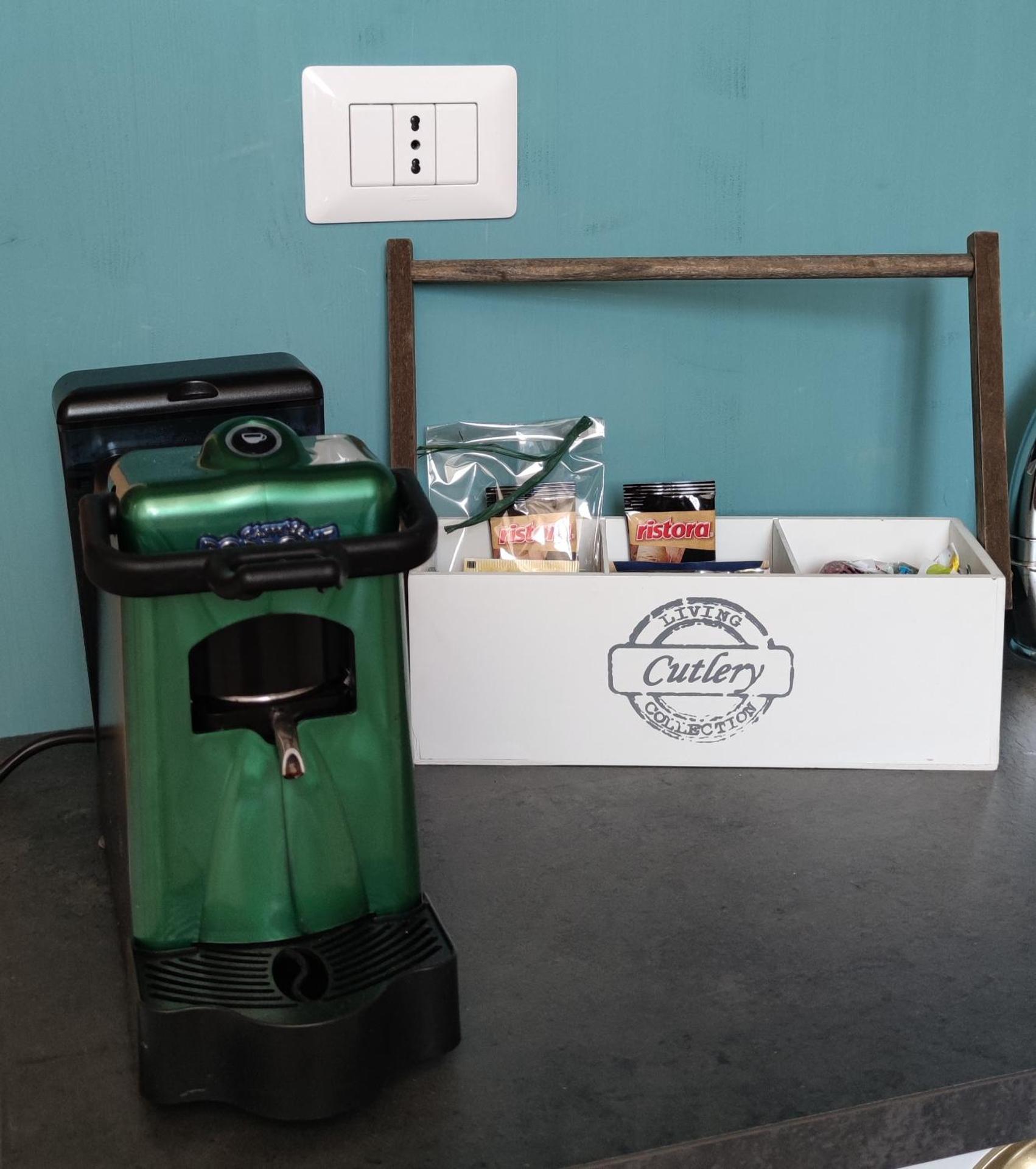 Coffee/tea facilities