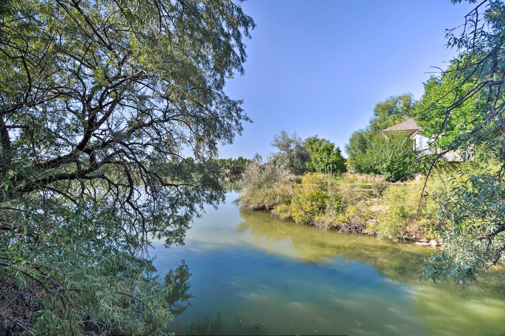 Loveland Guest House with Balcony by Boyd Lake