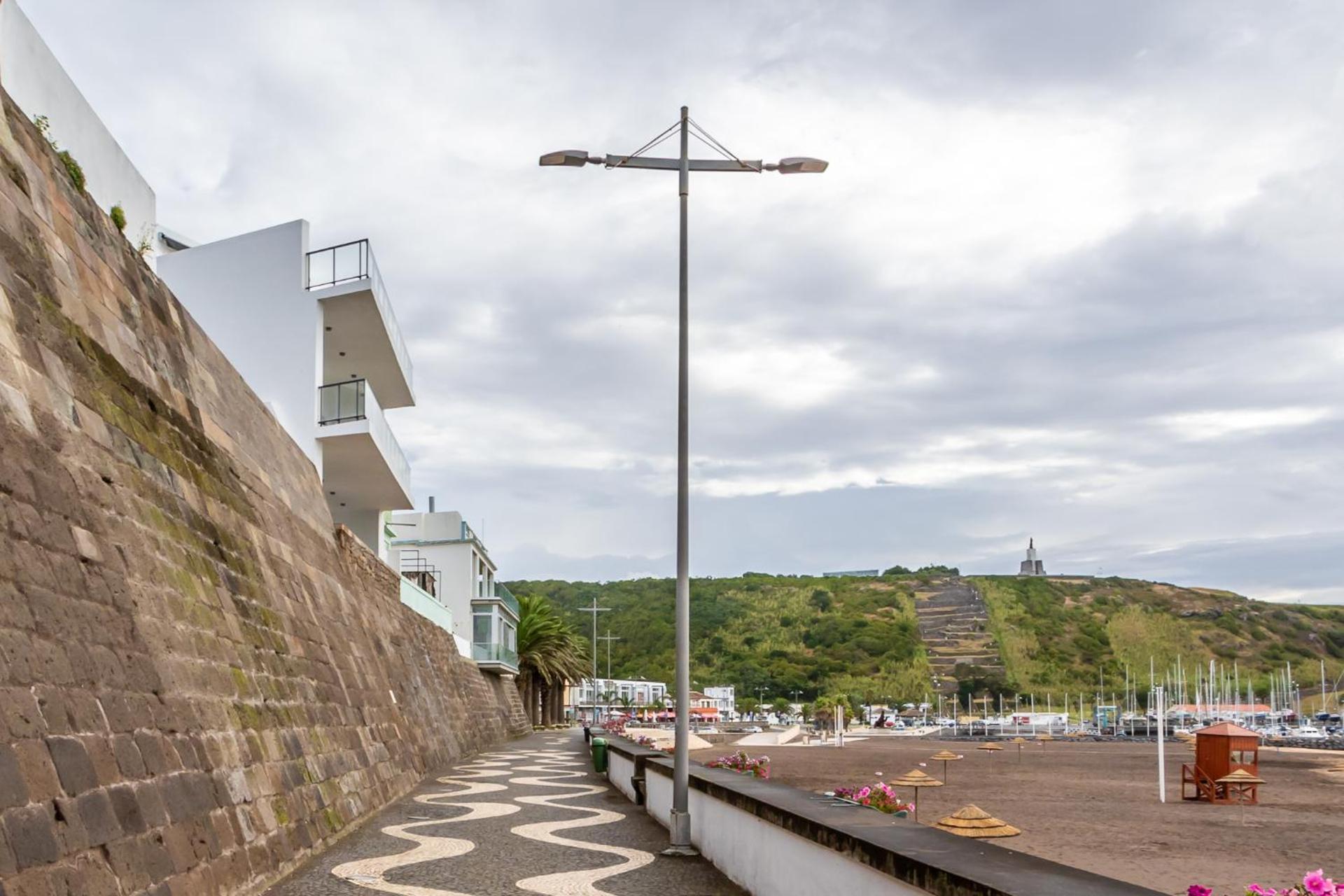 Bed in 6-Bed Mixed Dormitory Room