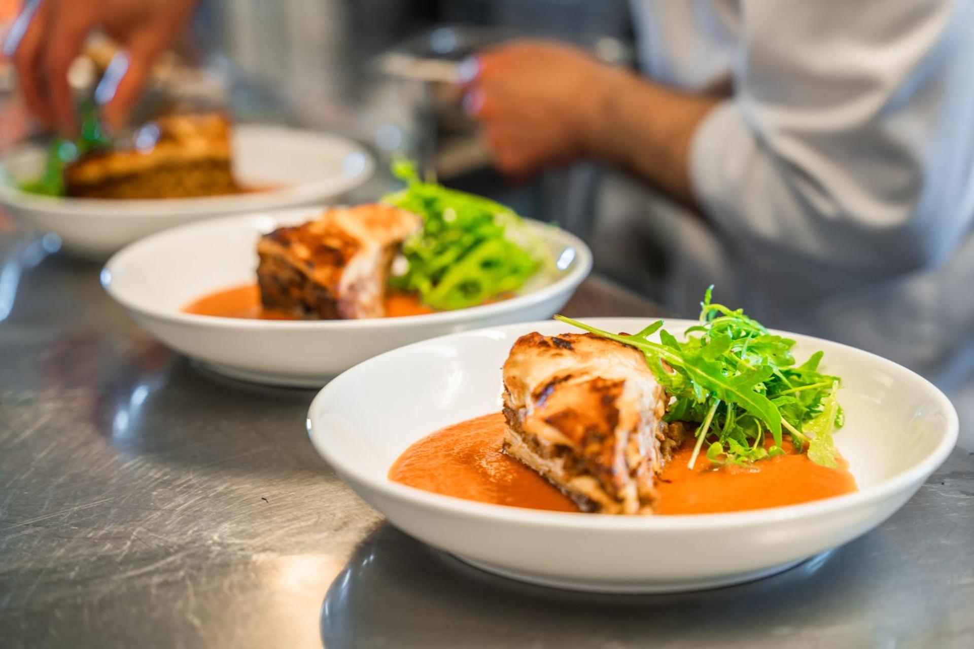 Restaurant/places to eat