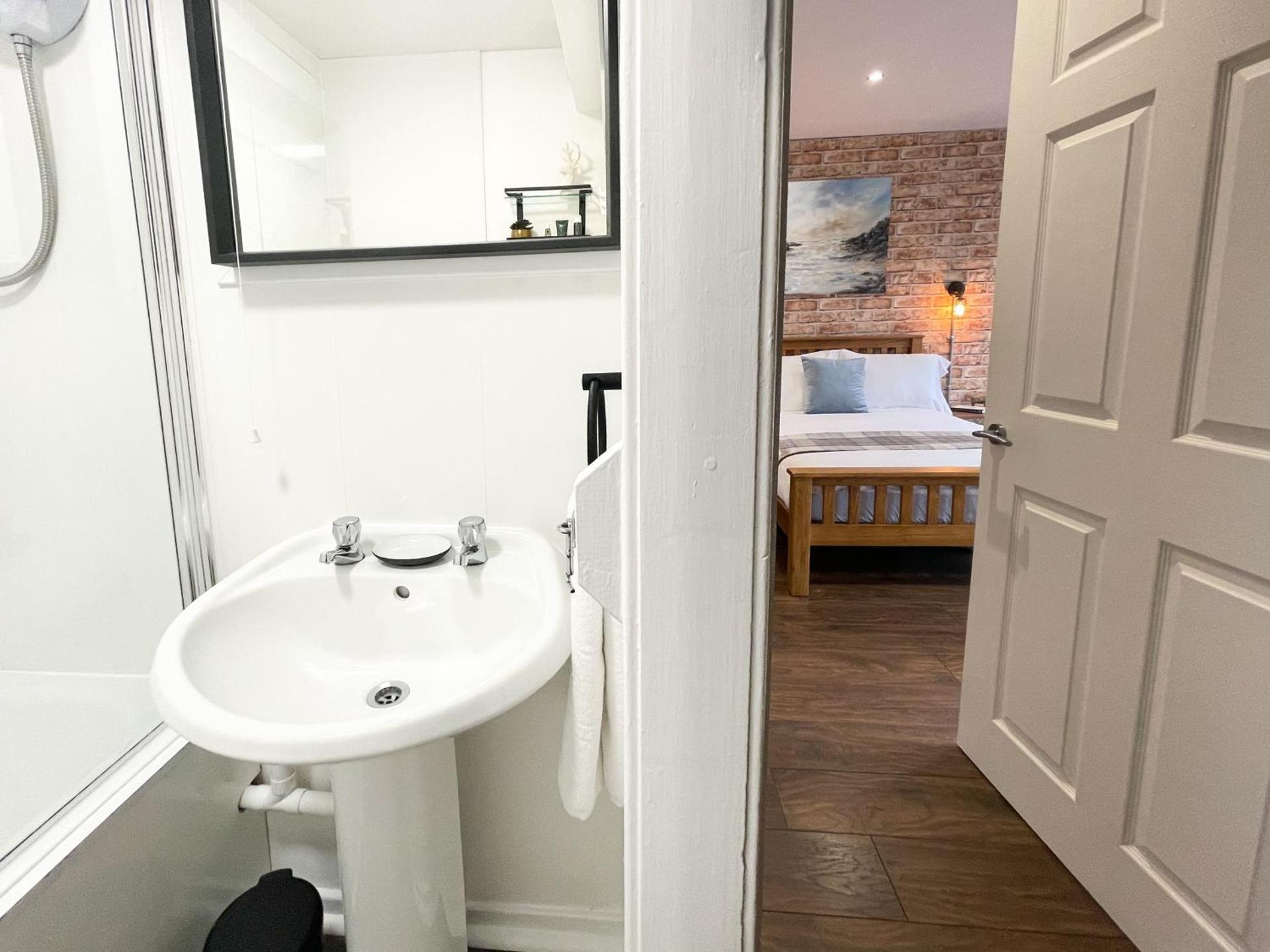 Studio Hart Castle Rock Grassmarket