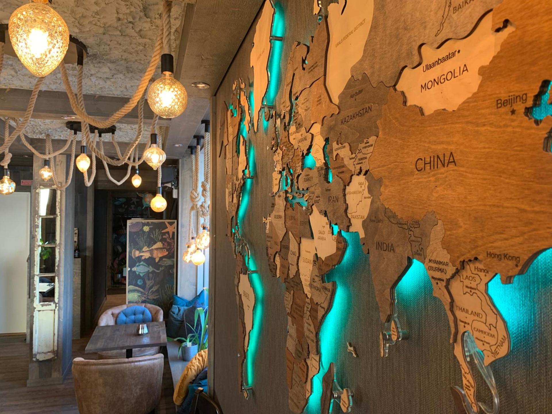 Restaurant/places to eat