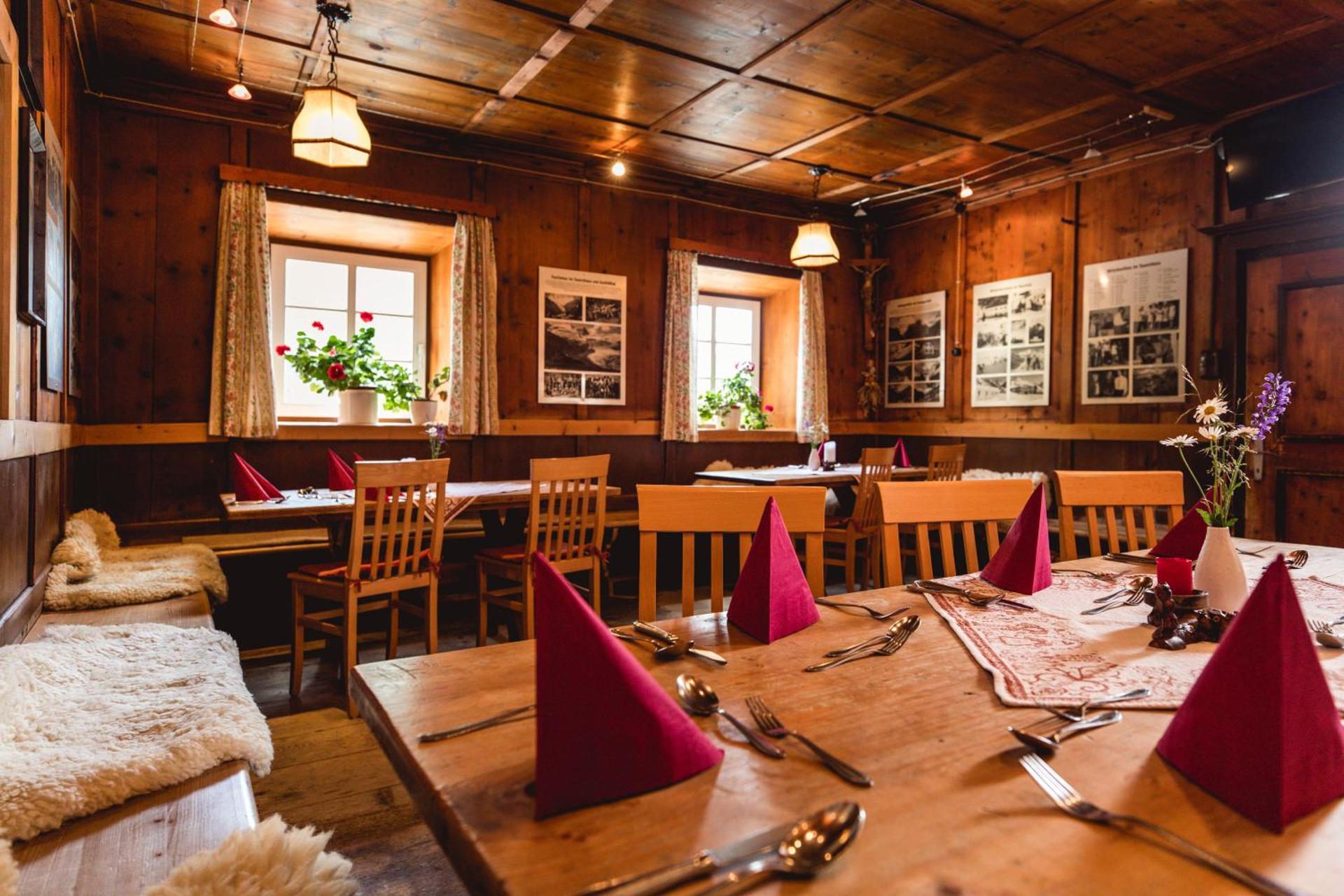 Restaurant/places to eat