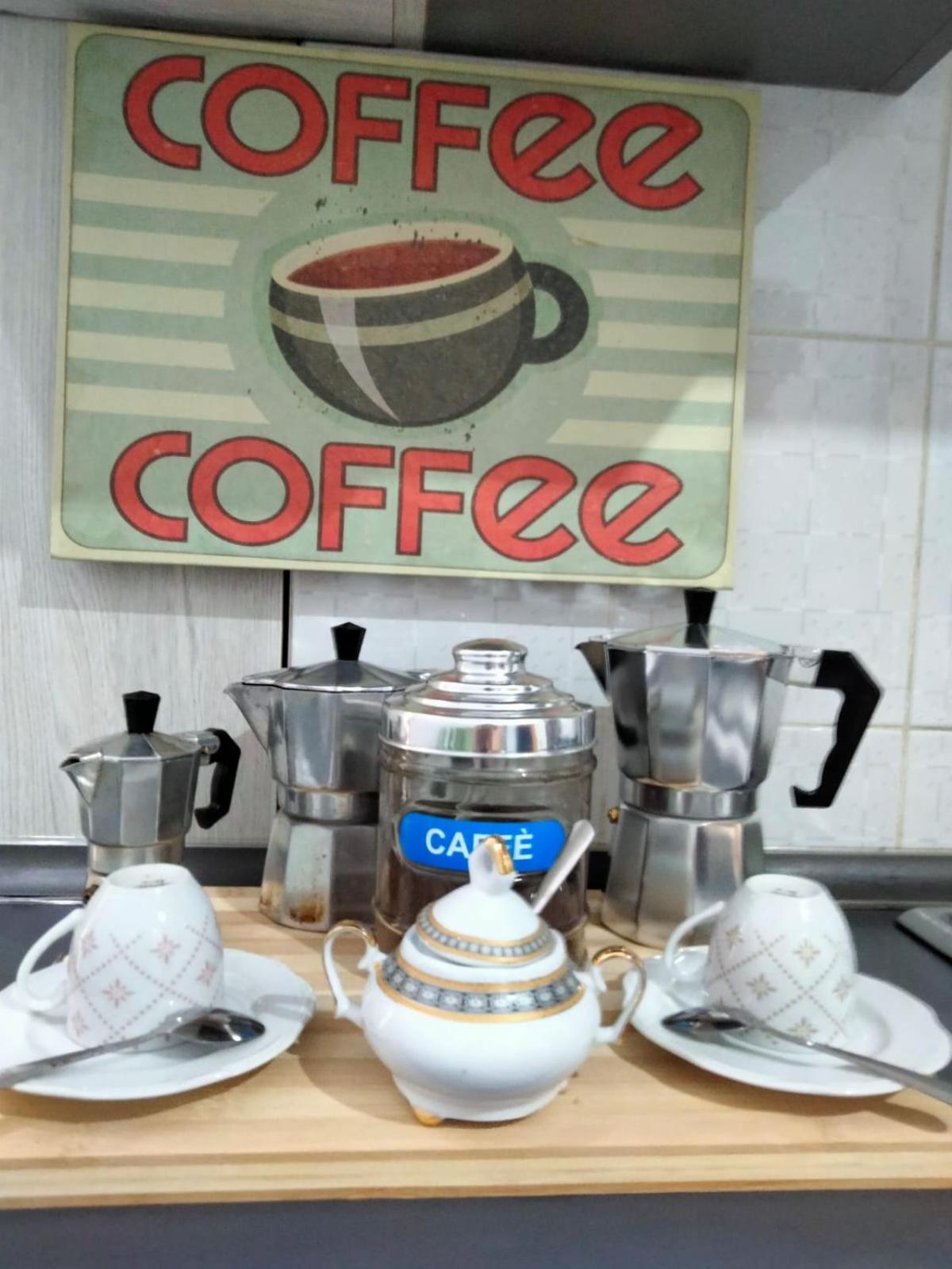 Coffee/tea facilities