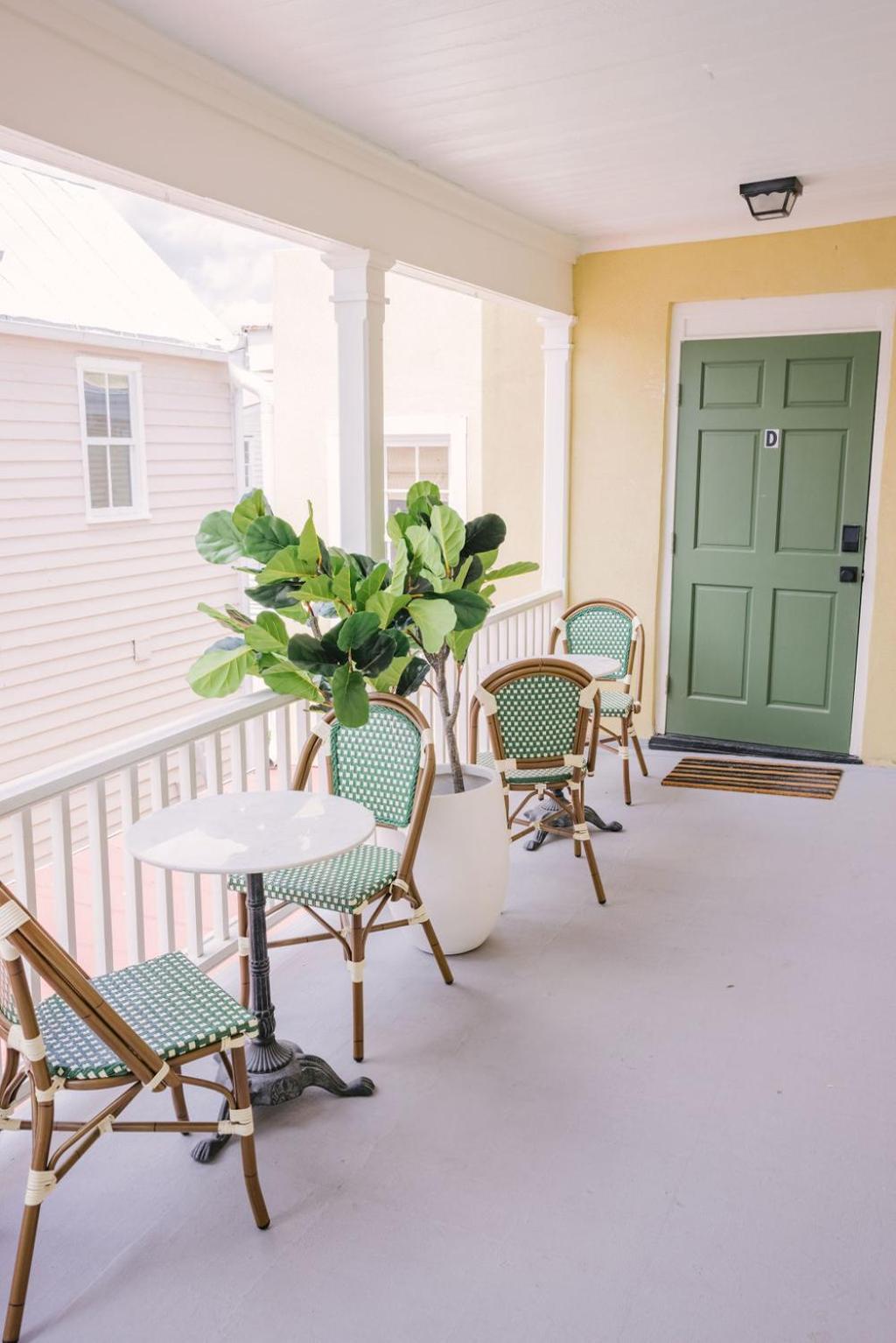 Guesthouse Charleston EAST 42 D