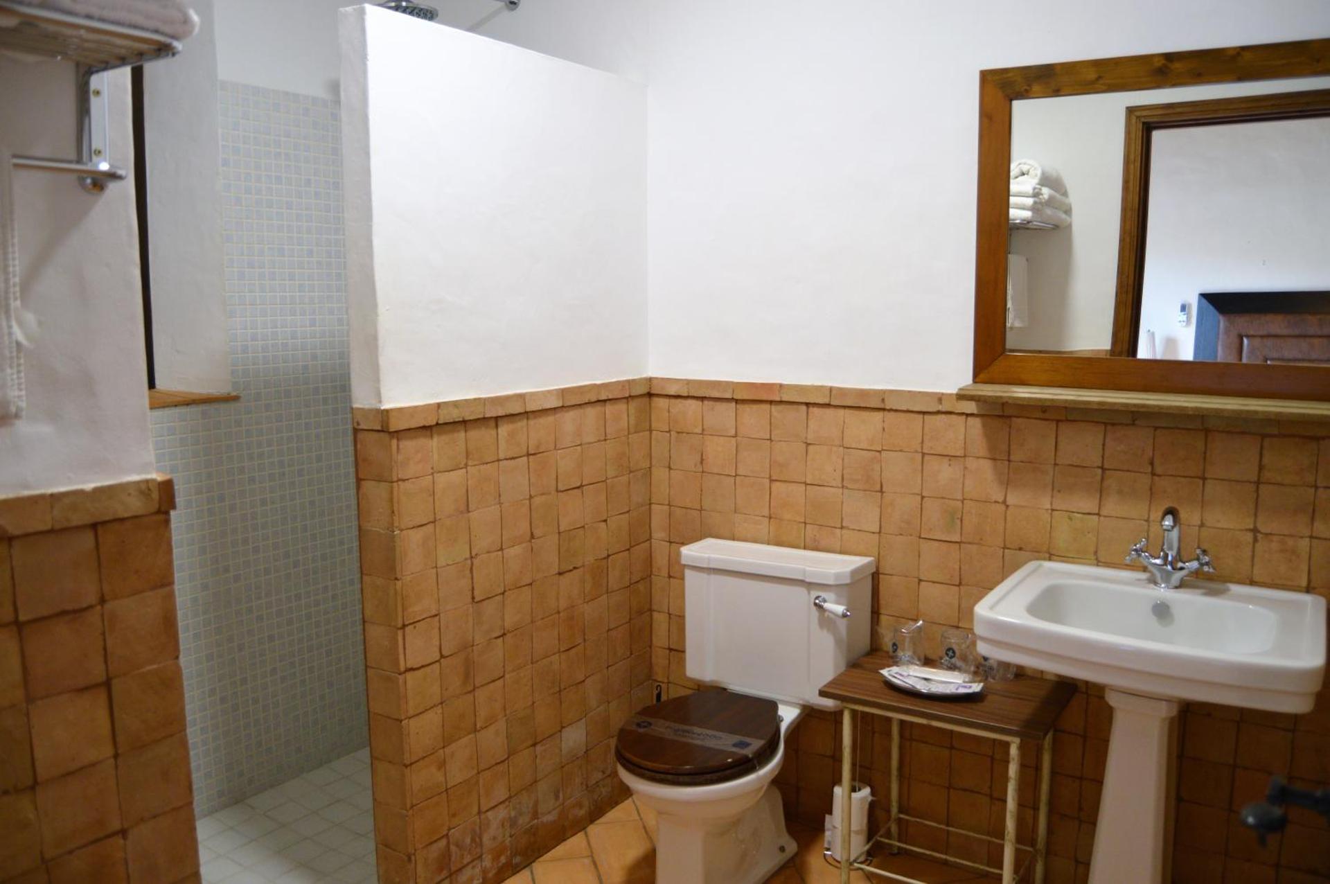 Triple Room with Bathroom