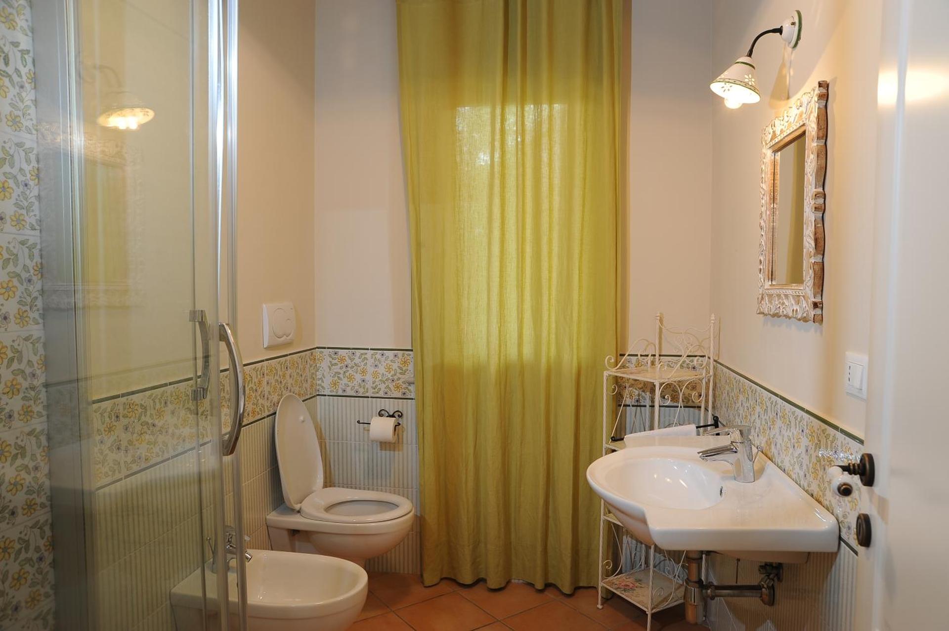 One-Bedroom Apartment (4 Adults)