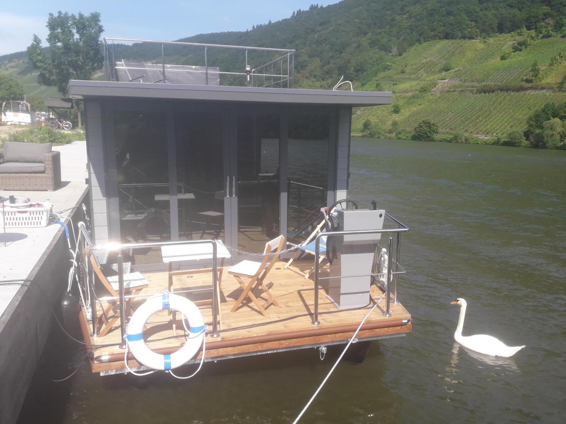 Hausboot Moselrose in Pölich