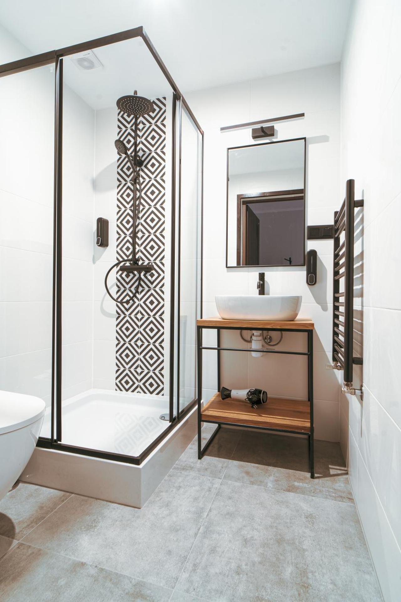 Large Double or Twin Room