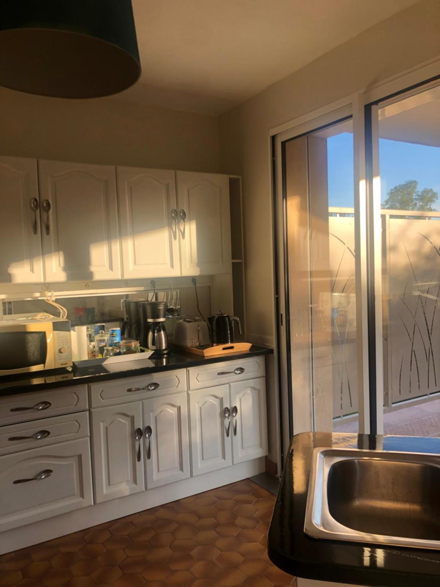 Condrieu et parking voiture vélo 2 ème étage