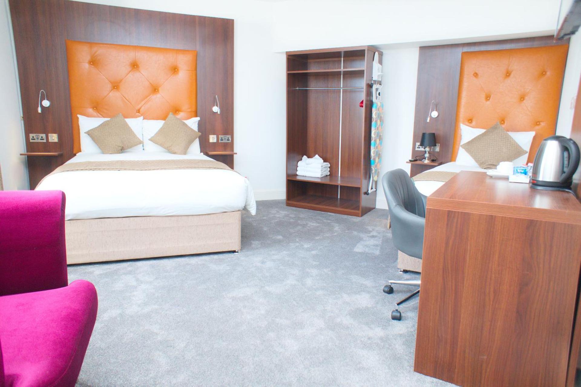 Trivelles Rochester Hotel