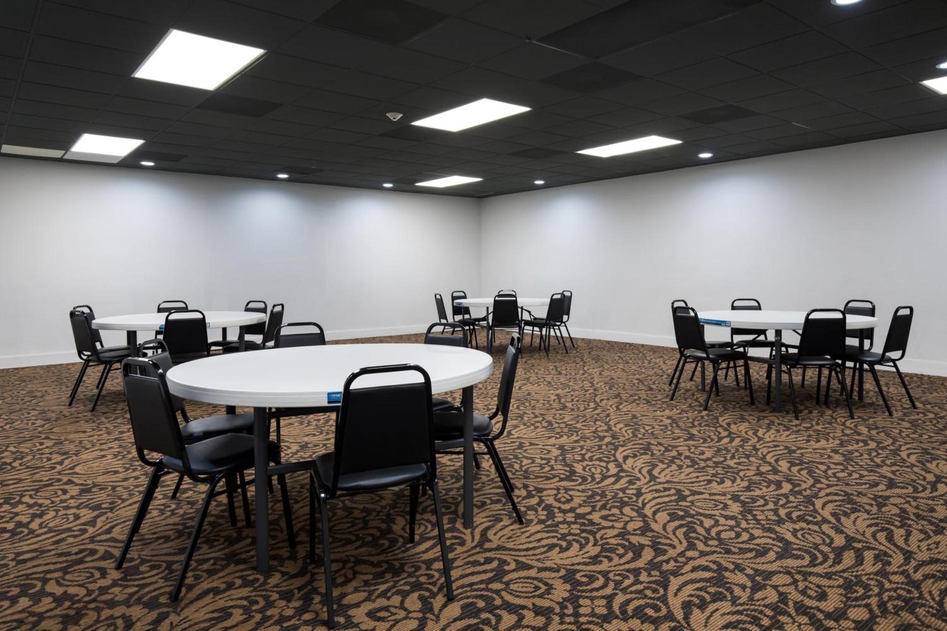 Meeting/conference room
